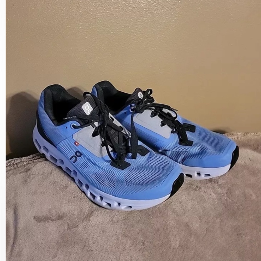 Elevate your active lifestyle with these On Cloudstratus